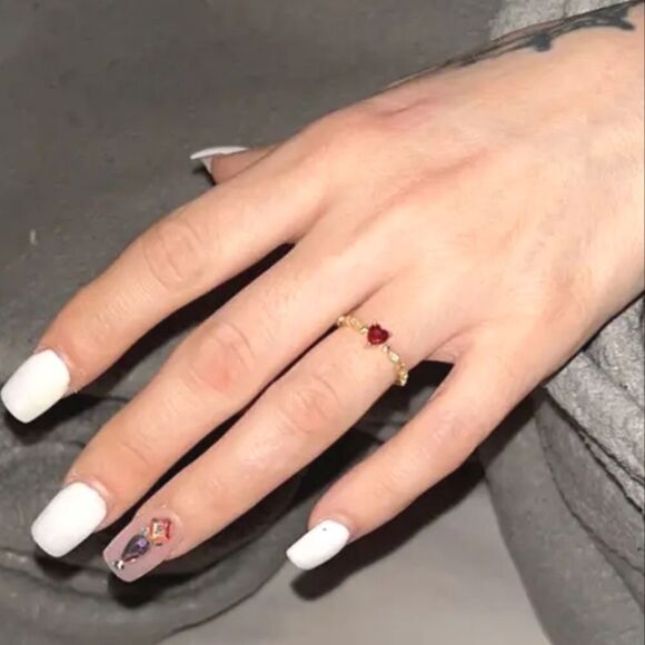 925 Stearling silver Stunning promise ring sz 7 - Picture 3 of 7